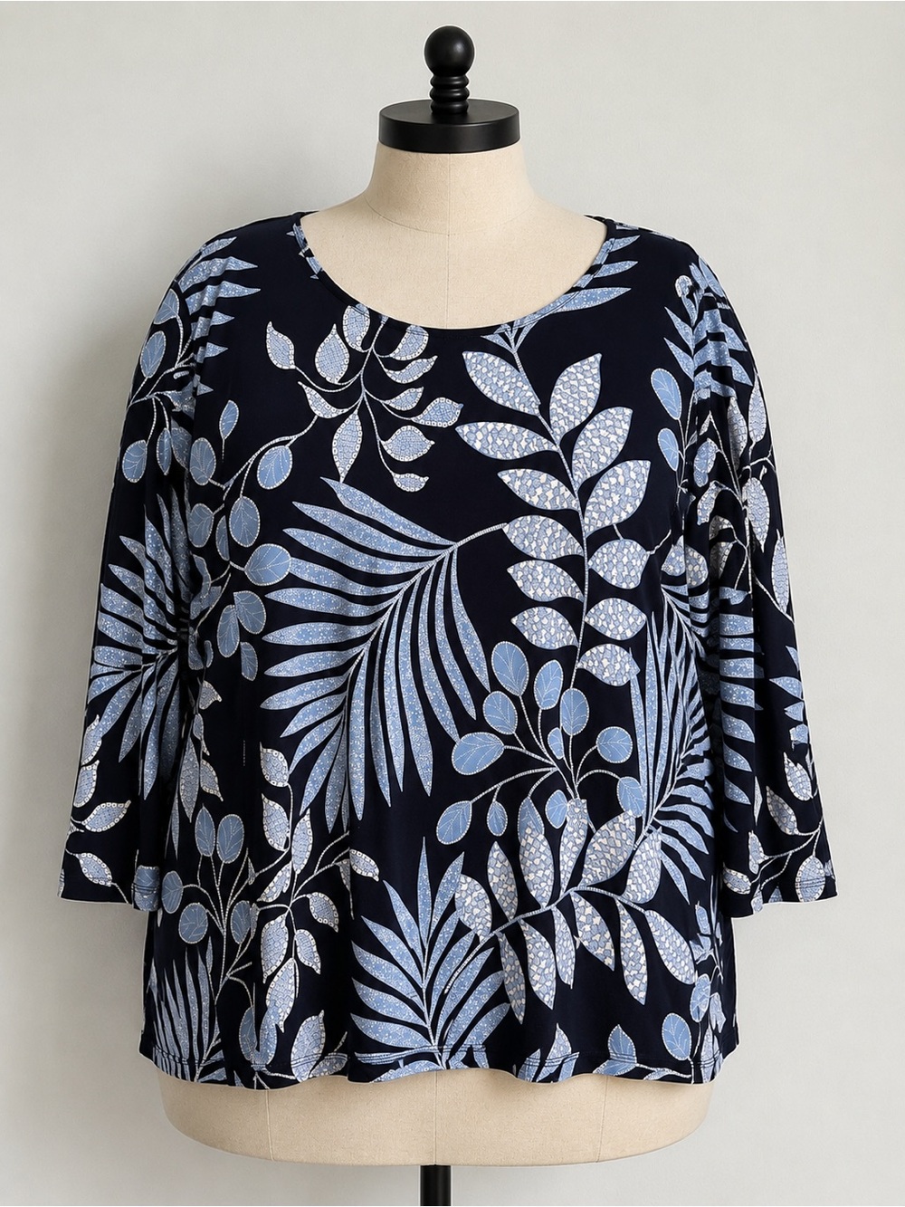 Ruby Rd. Navy Blue Botanical Scoop Neck Tunic